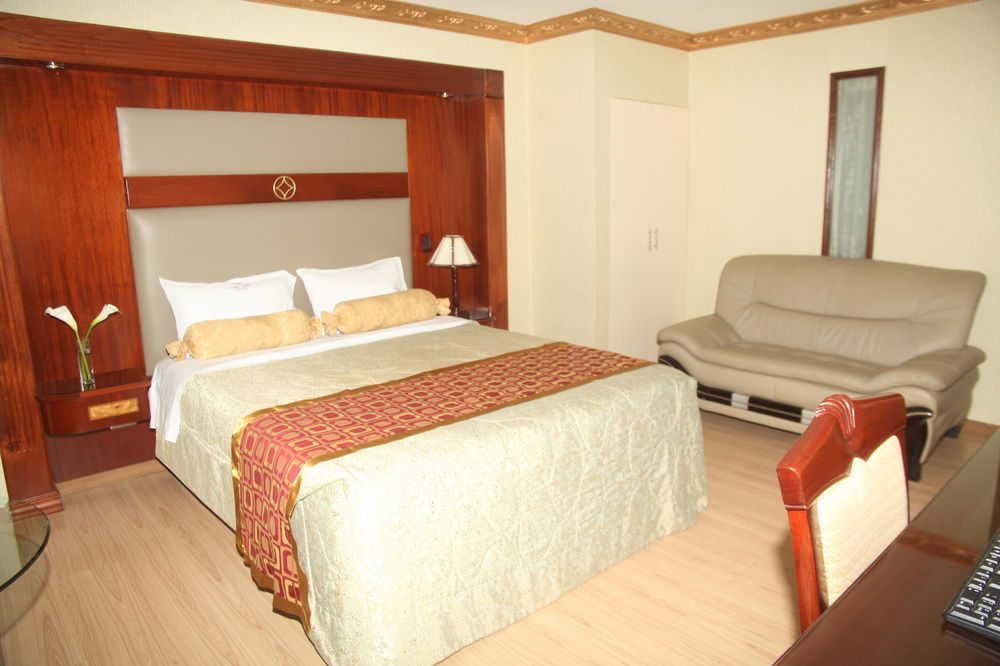 Hotel Oro Inn Lima Luaran gambar