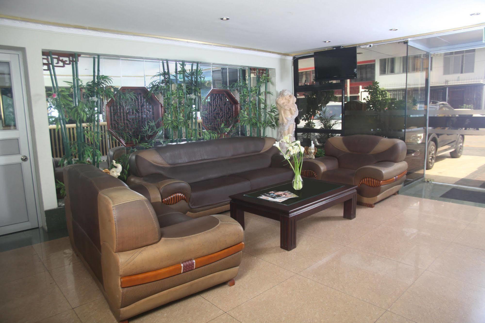 Hotel Oro Inn Lima Luaran gambar