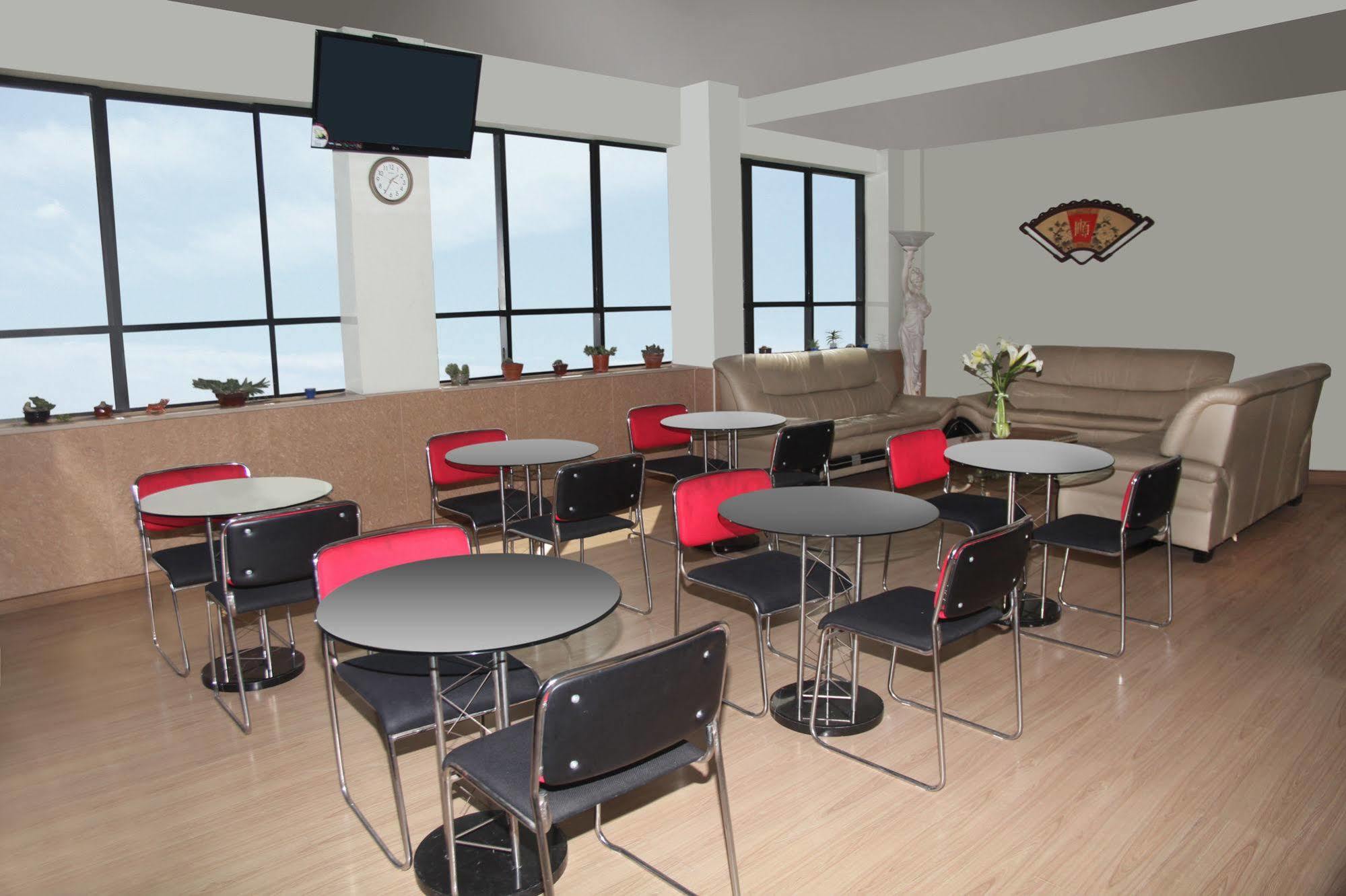 Hotel Oro Inn Lima Luaran gambar
